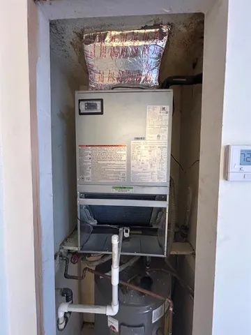 $2,150 | 1855 West 60th Street, Unit 325, Hialeah, FL 33012