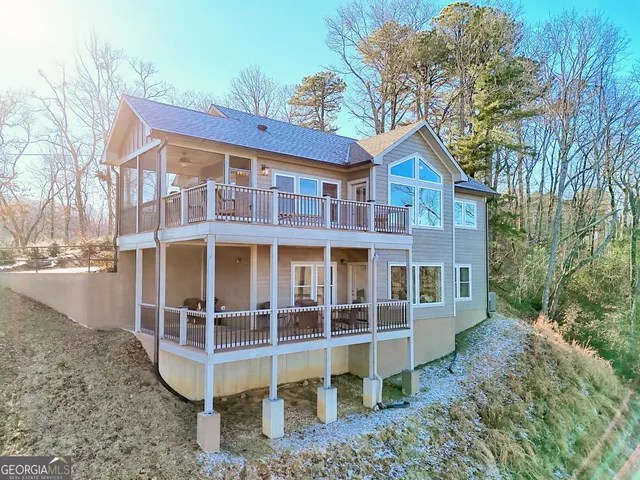 $799,900 | 916 Arbor Drive, Lakemont, GA 30552