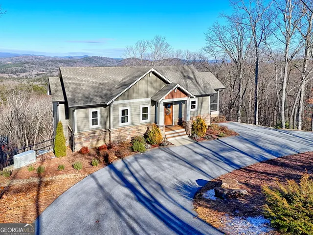 $799,900 | 916 Arbor Drive, Lakemont, GA 30552