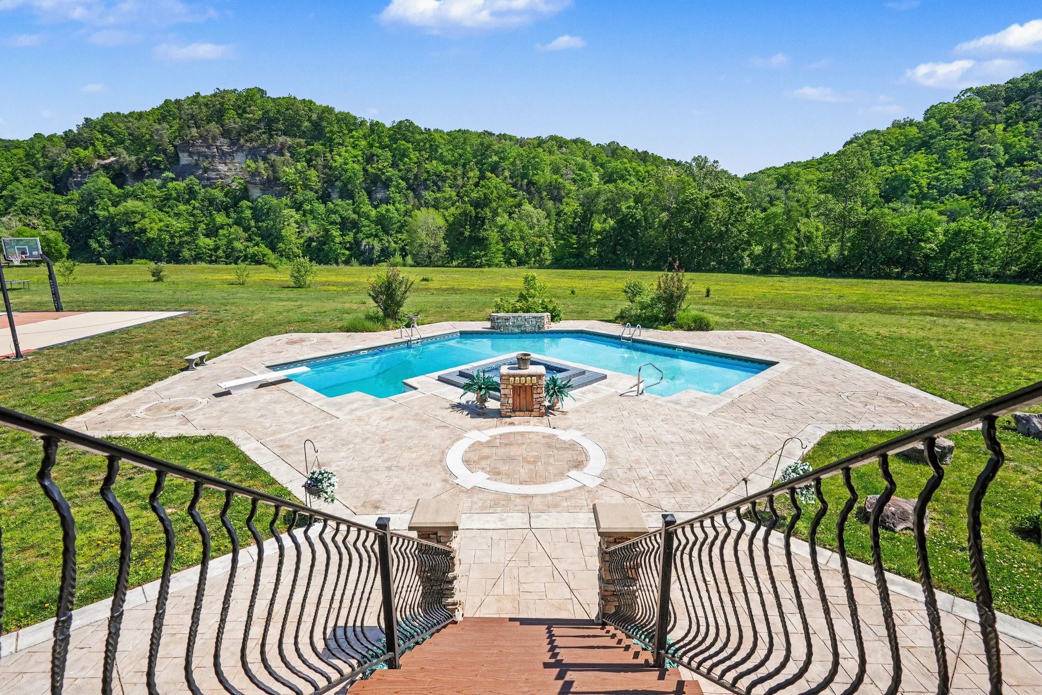 7699 County Line Road North White Bluff, TN 37187 - Photo 13 of 91