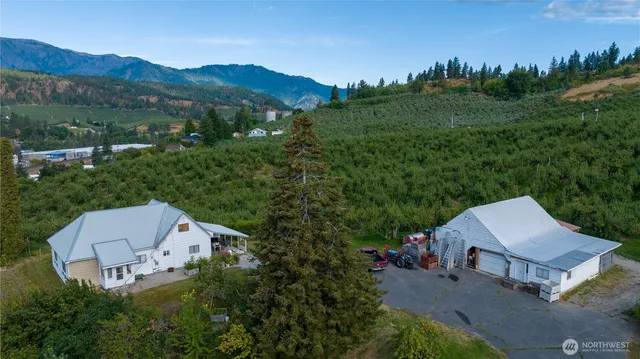 $945,000 | 8612 Ludwig Hill Road, Peshastin, WA 98847