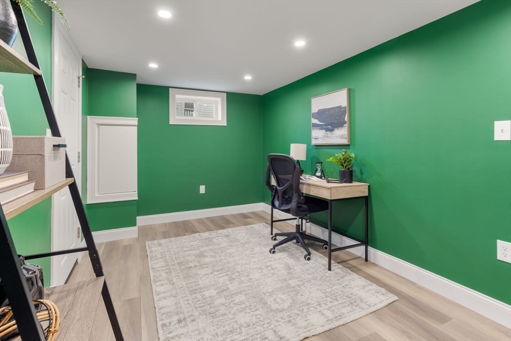 128 Dale Street Boston, MA 02131 - Photo 26 of 38