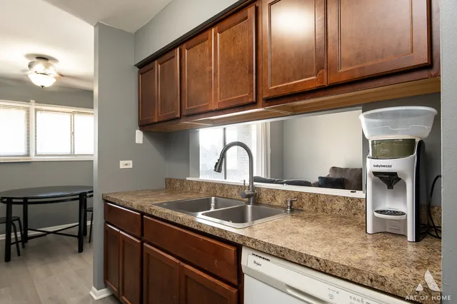 $100,000 | 19407 Oak Avenue, Country Club Hills, IL 60478