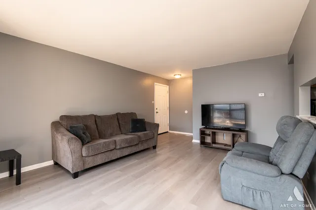 $100,000 | 19407 Oak Avenue, Country Club Hills, IL 60478