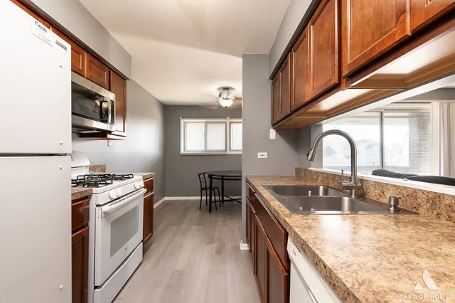 $100,000 | 19407 Oak Avenue, Country Club Hills, IL 60478