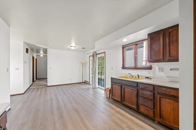 $135,000 | 323 North Co Road 2530 East, Newman, IL 61942