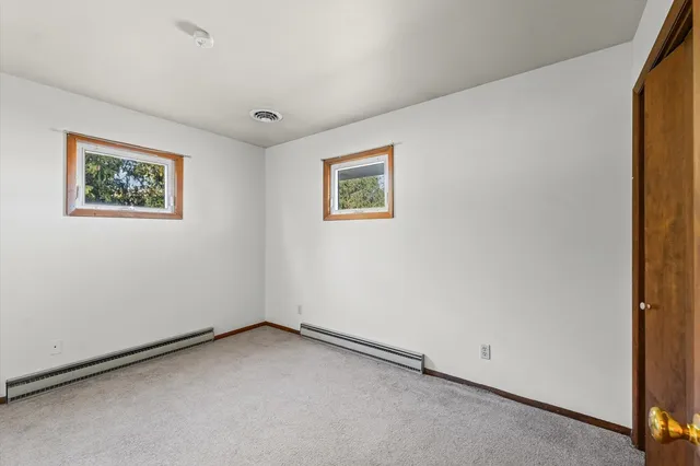 $135,000 | 323 North Co Road 2530 East, Newman, IL 61942