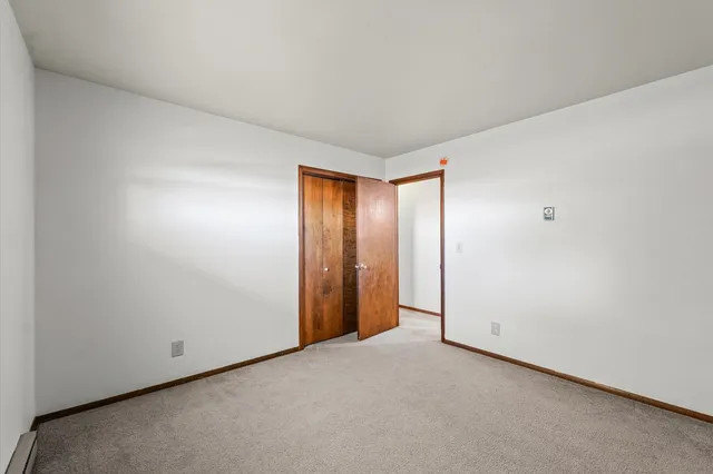 $135,000 | 323 North Co Road 2530 East, Newman, IL 61942