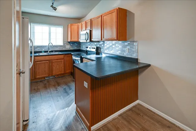 $2,450 | 5146 Great Gray Drive, Madison, WI 53718