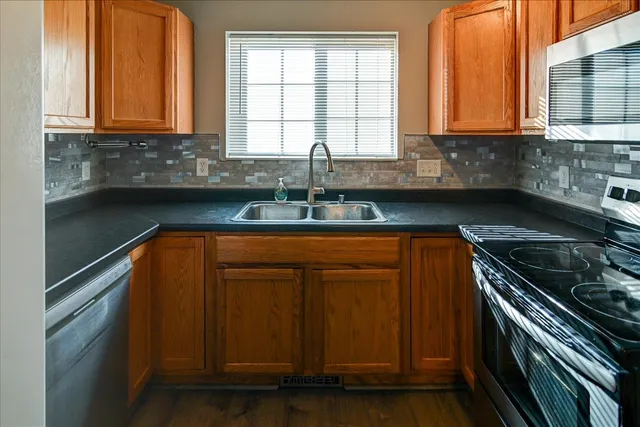 $2,450 | 5146 Great Gray Drive, Madison, WI 53718