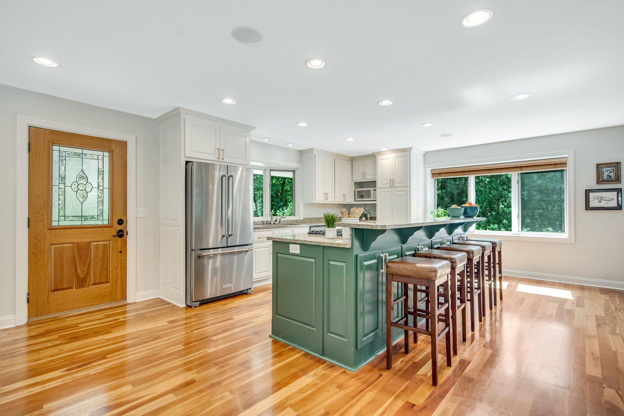 14334 Boys School Road Minnetonka, MN 55345 - Photo 12 of 44