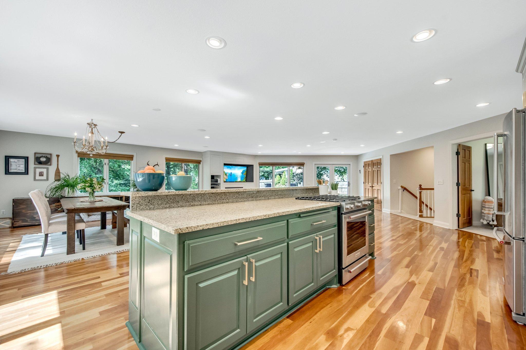 14334 Boys School Road Minnetonka, MN 55345 - Photo 15 of 44