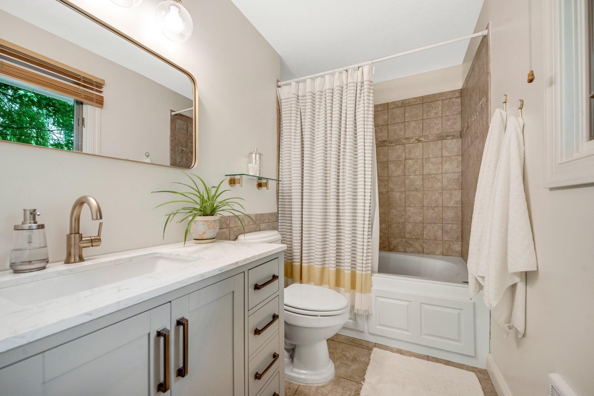 14334 Boys School Road Minnetonka, MN 55345 - Photo 21 of 44