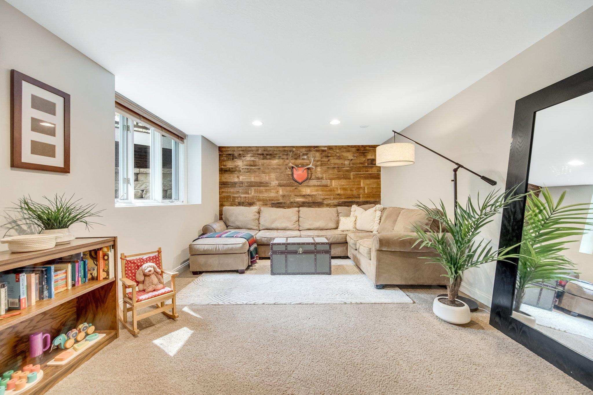 14334 Boys School Road Minnetonka, MN 55345 - Photo 27 of 44