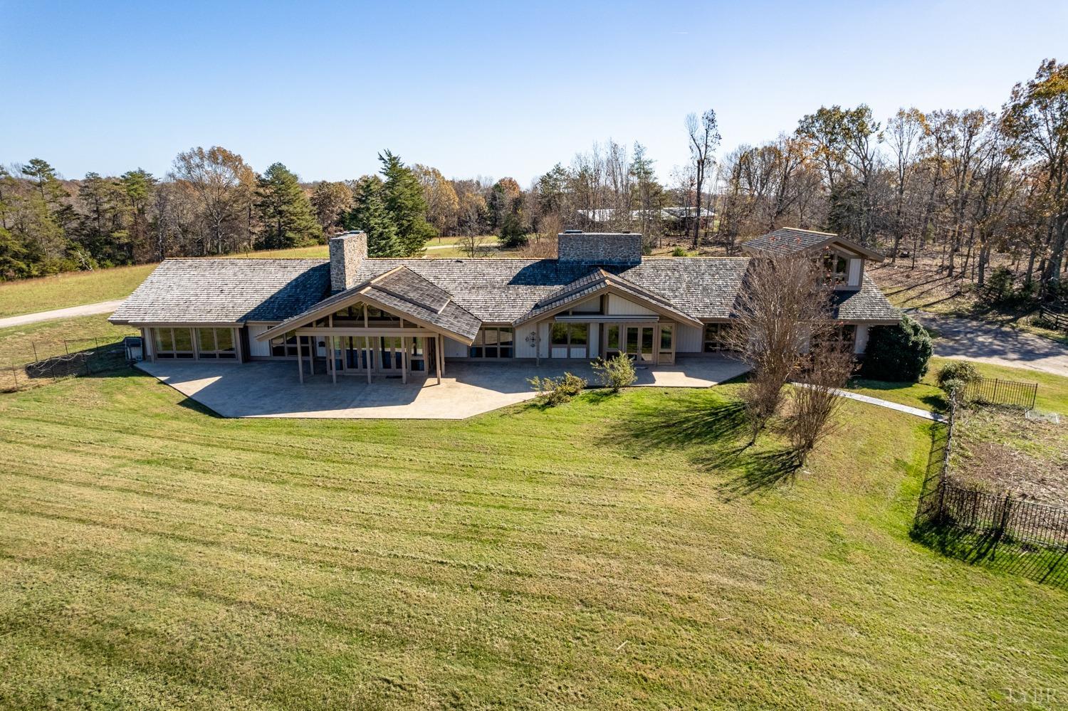 11261 Forest Road Forest, VA 24551 - Photo 3 of 99