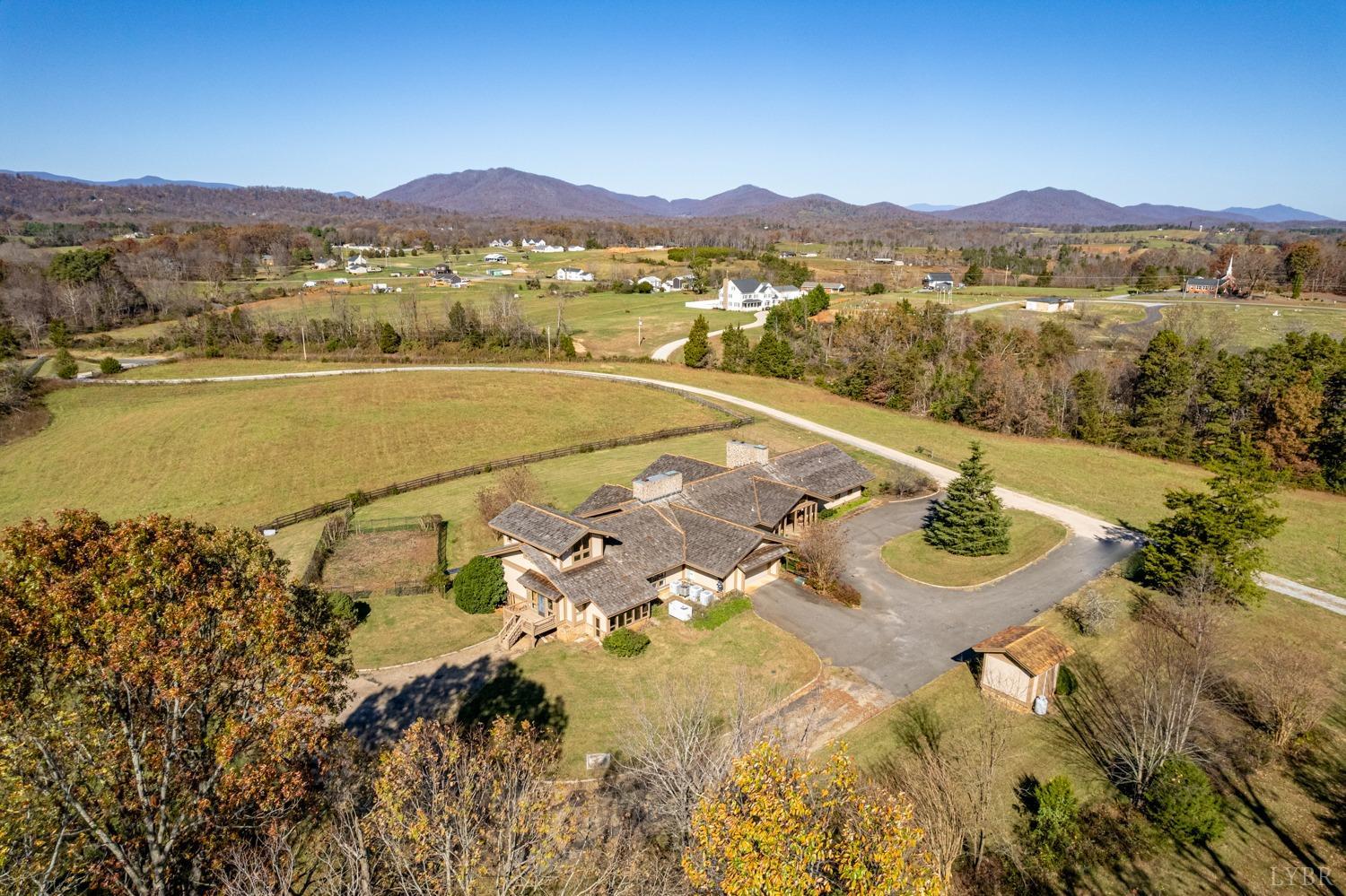 11261 Forest Road Forest, VA 24551 - Photo 6 of 99