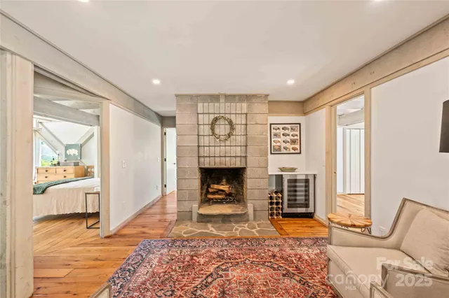 $2,875,000 | 220 Worley Road, Highlands, NC 28741