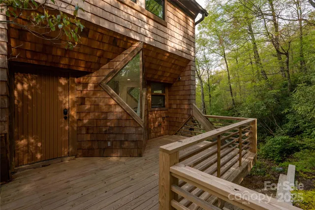 $2,875,000 | 220 Worley Road, Highlands, NC 28741