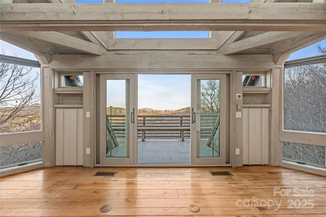 $2,875,000 | 220 Worley Road, Highlands, NC 28741