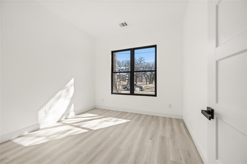 3323 Reed Lane Dallas, TX 75215 - Photo 26 of 33 a view of a room with a window