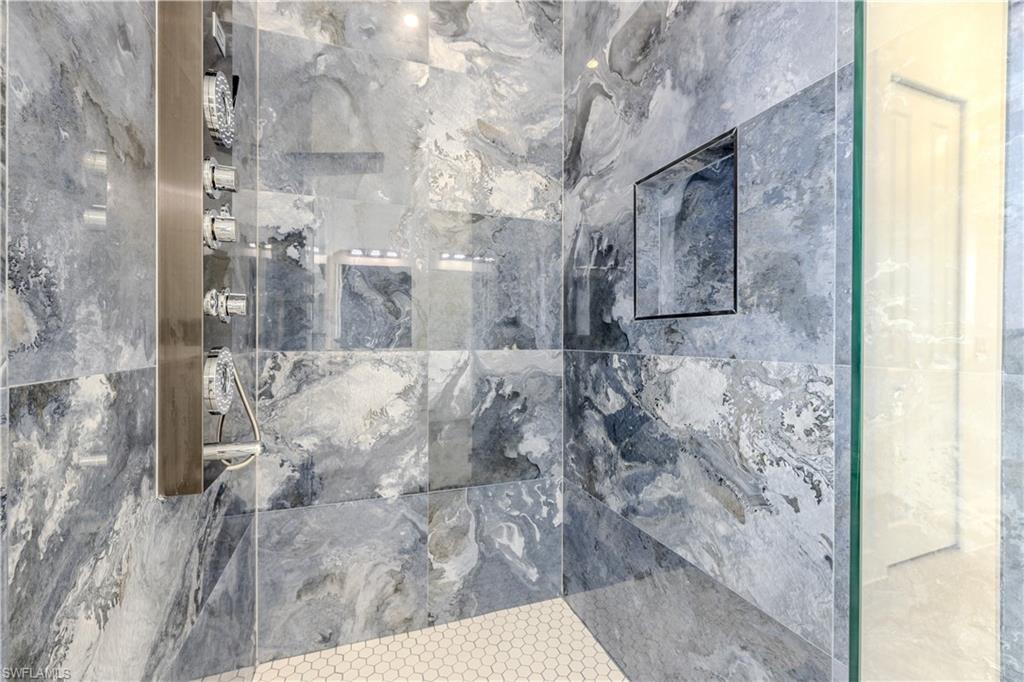 3303 24th Street Southwest Lehigh Acres, FL 33976 - Photo 8 of 25 a view of a bathroom