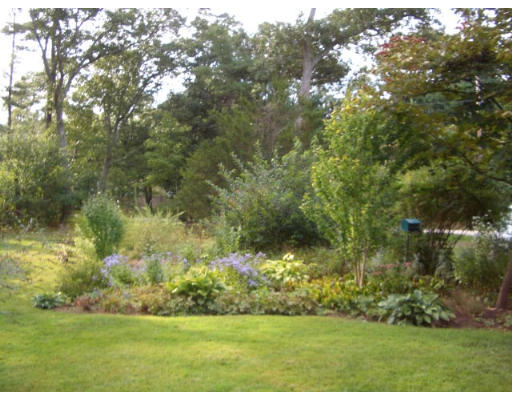 56 Arrowhead Road Duxbury, MA 02332 - Photo 2 of 13 Gallery Image 2