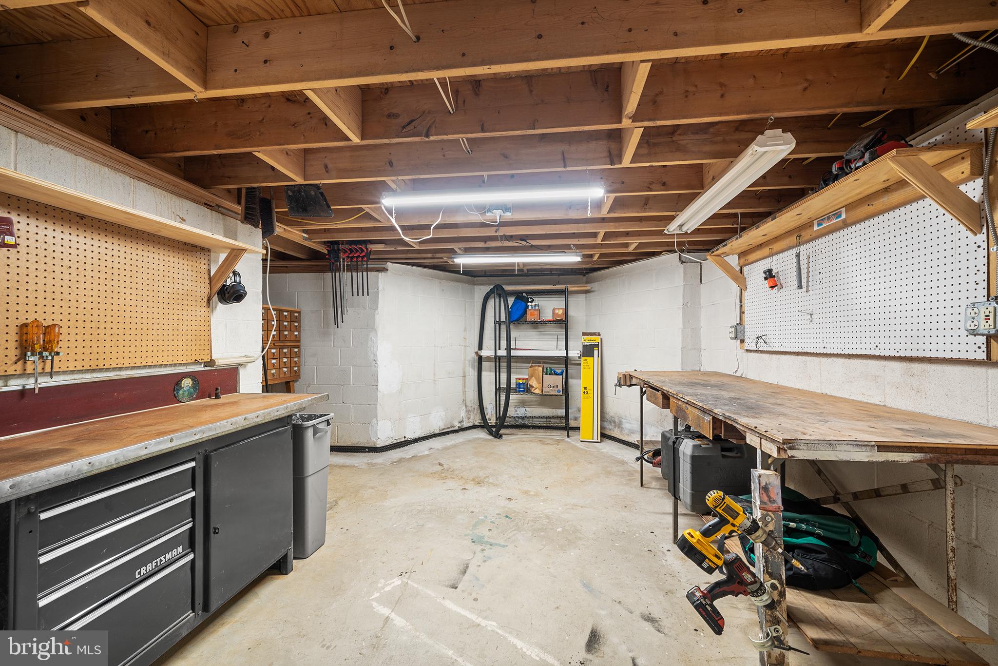 458 Brookwood Road Wayne, PA 19087 - Photo 34 of 45