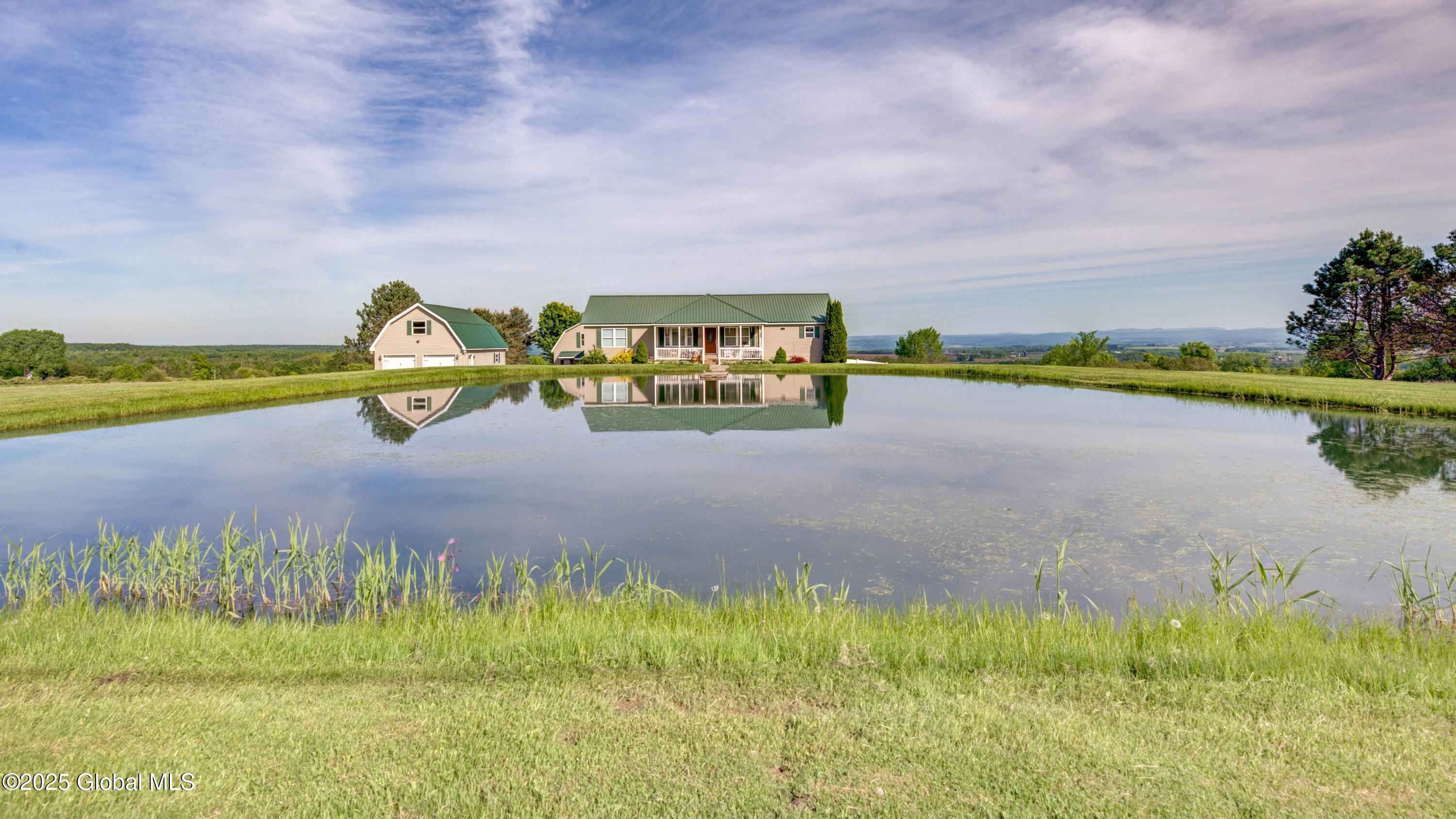 127 Firefly Meadow Road Glen, NY 12072 - Photo 3 of 107 127 Firefly Meadow Rd-4