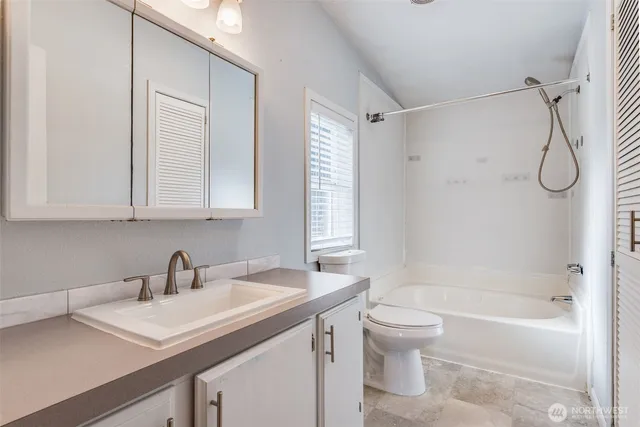 $429,950 | 16016 11th Avenue East, Tacoma, WA 98445