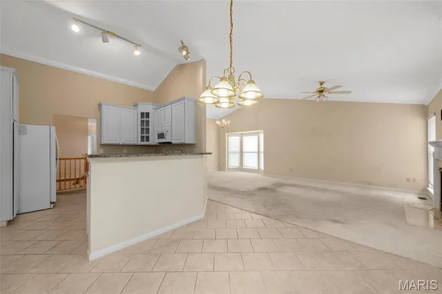 $299,900 | 14 Shasta Pointe Court, Unit 49A, St. Charles, MO 63301