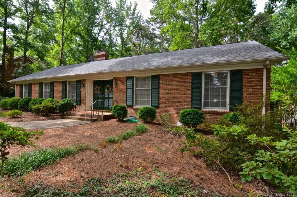 5950 Gate Post Road Charlotte, NC 28211 - Photo 1 of 24 Gallery Image 1