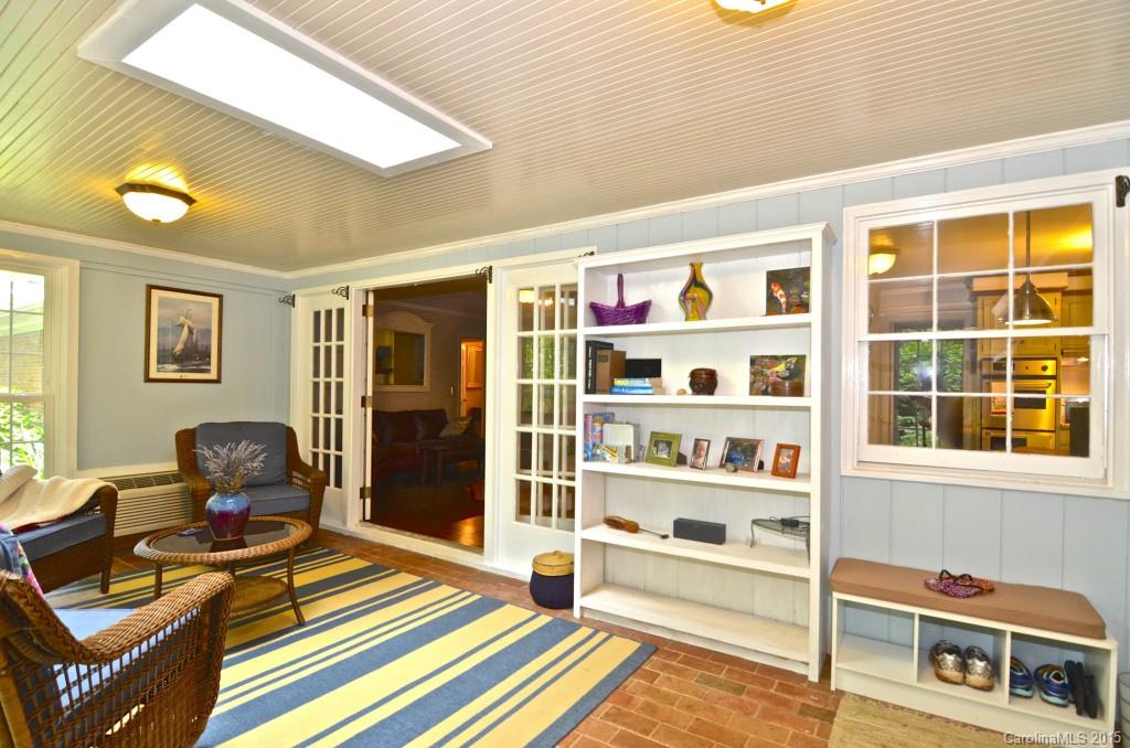5950 Gate Post Road Charlotte, NC 28211 - Photo 14 of 24 Gallery Image 14