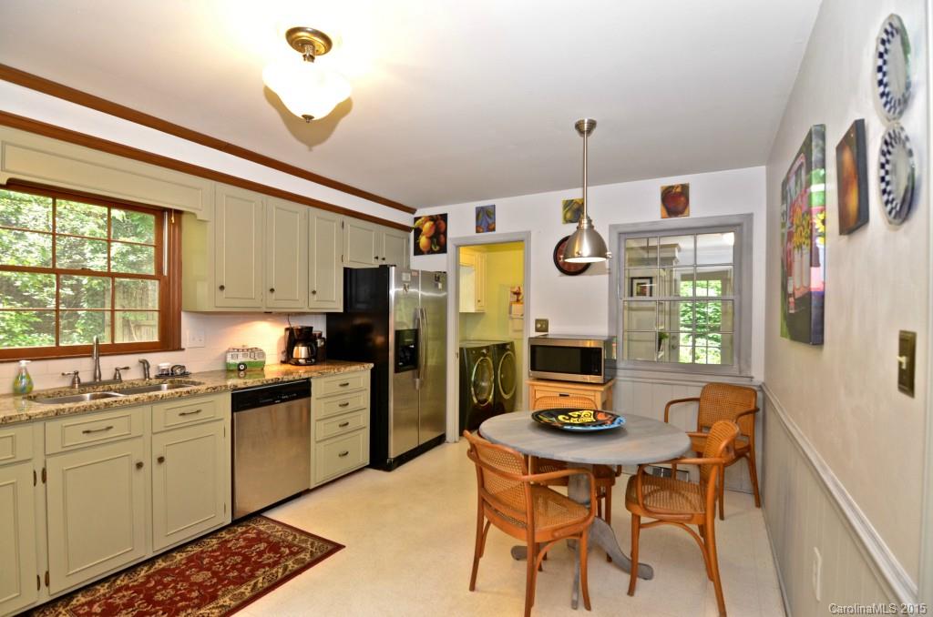 5950 Gate Post Road Charlotte, NC 28211 - Photo 6 of 24 Gallery Image 6