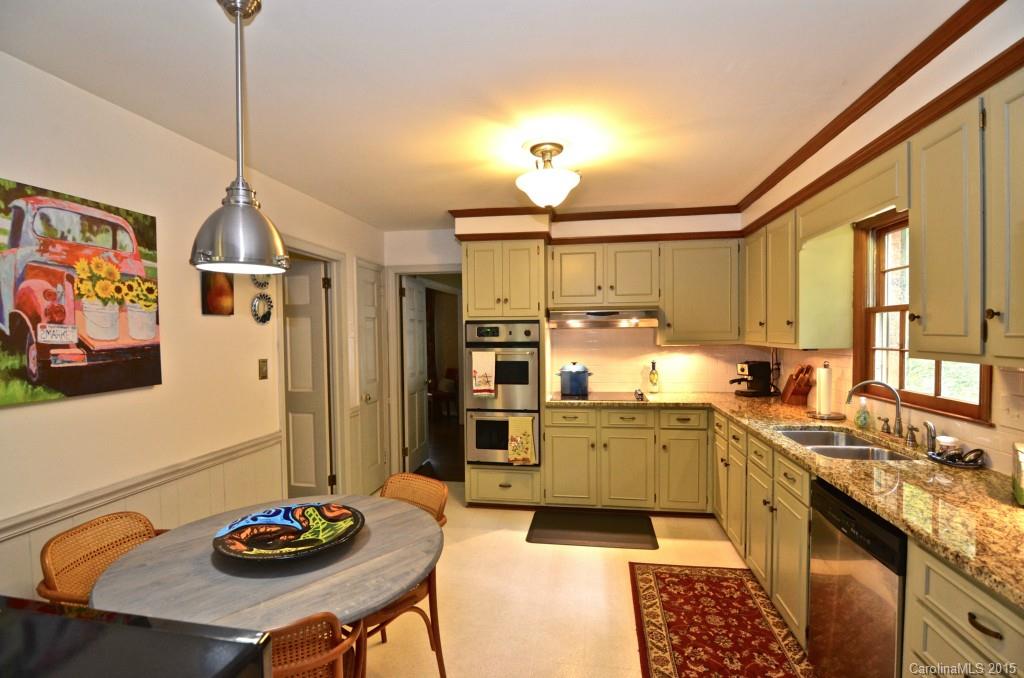 5950 Gate Post Road Charlotte, NC 28211 - Photo 9 of 24 Gallery Image 9