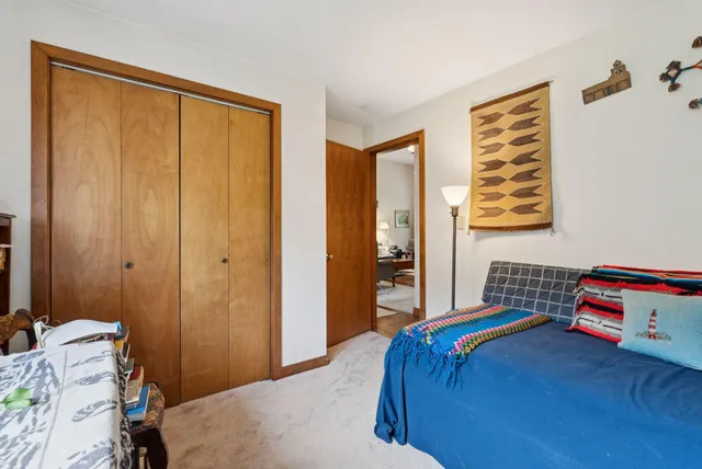 $500,000 | 241 Bluff Road, Unit 4, Yarmouth, ME 04096