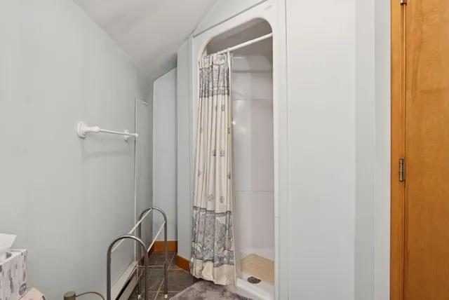 $500,000 | 241 Bluff Road, Unit 4, Yarmouth, ME 04096