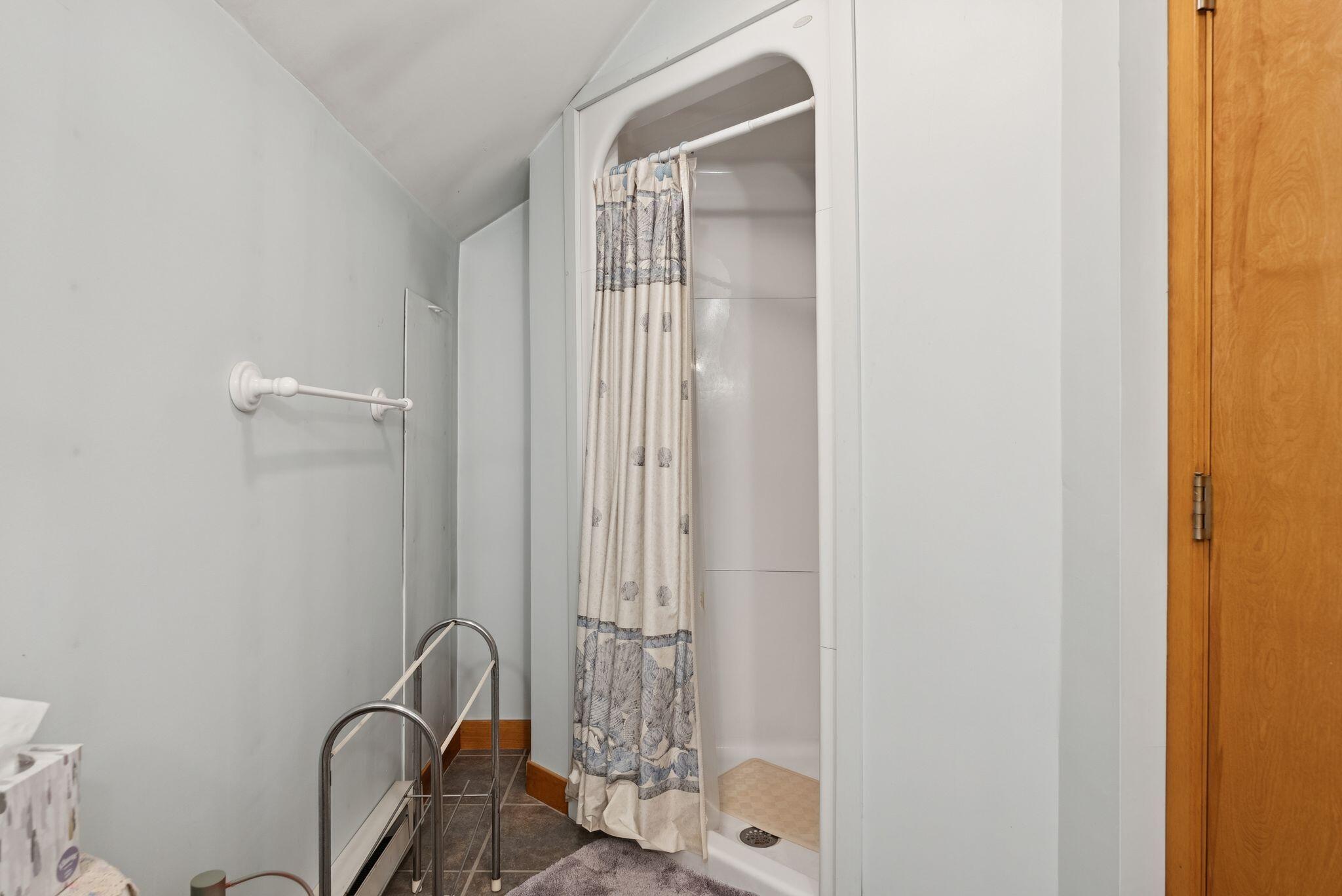 241 Bluff Road, Unit 4 Yarmouth, ME 04096 - Photo 23 of 30 28_DSC03728