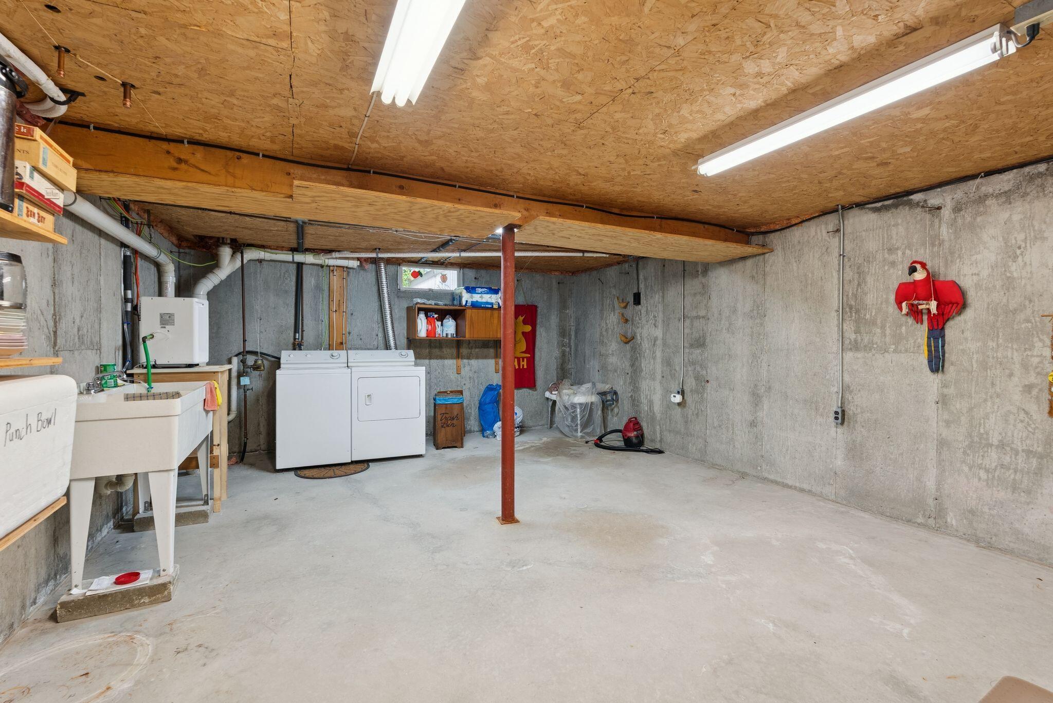 241 Bluff Road, Unit 4 Yarmouth, ME 04096 - Photo 24 of 30 36_DSC03768