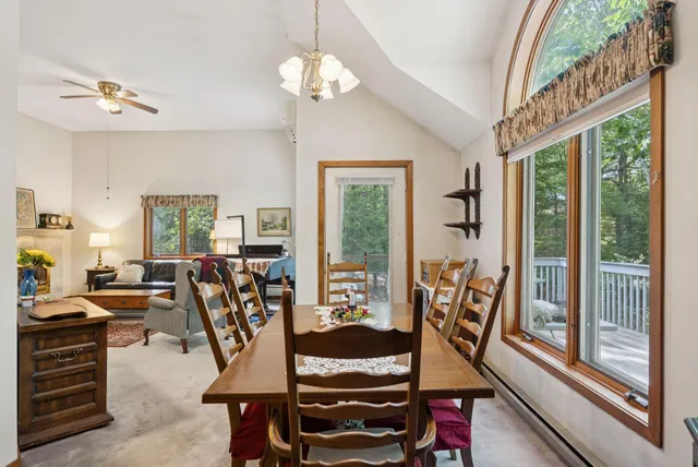 $500,000 | 241 Bluff Road, Unit 4, Yarmouth, ME 04096