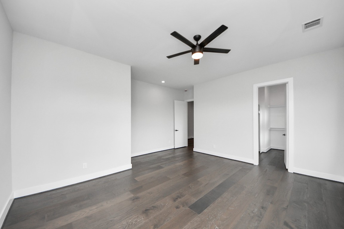 3419 Arlington Street Houston, TX 77018 - Photo 27 of 44 a view of a big room with wooden floor and windows