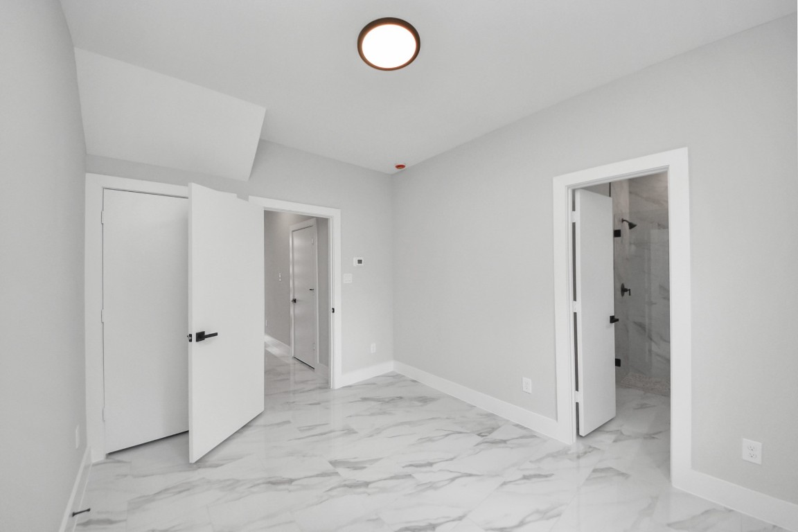 3419 Arlington Street Houston, TX 77018 - Photo 10 of 44 Guest bedroom offering flexibility for office or visitors