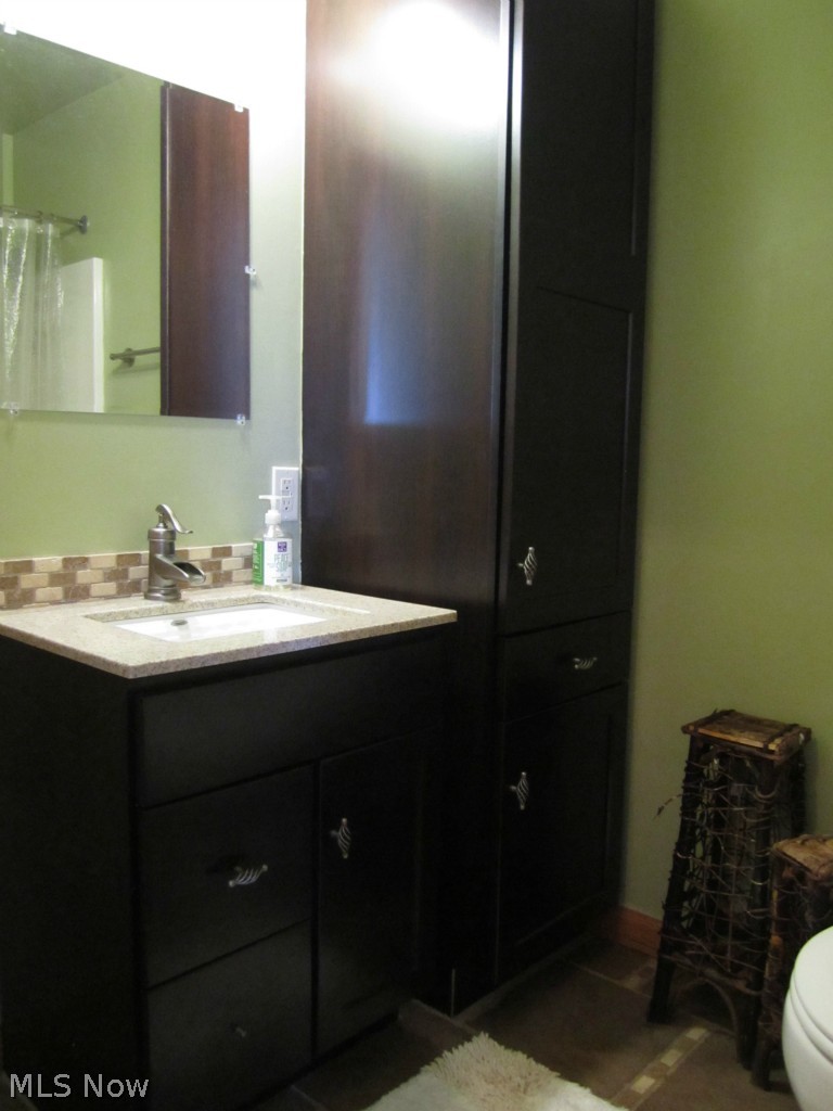 12350 Navarre Road Southwest Navarre, OH 44662 - Photo 17 of 24 Gallery Image 17