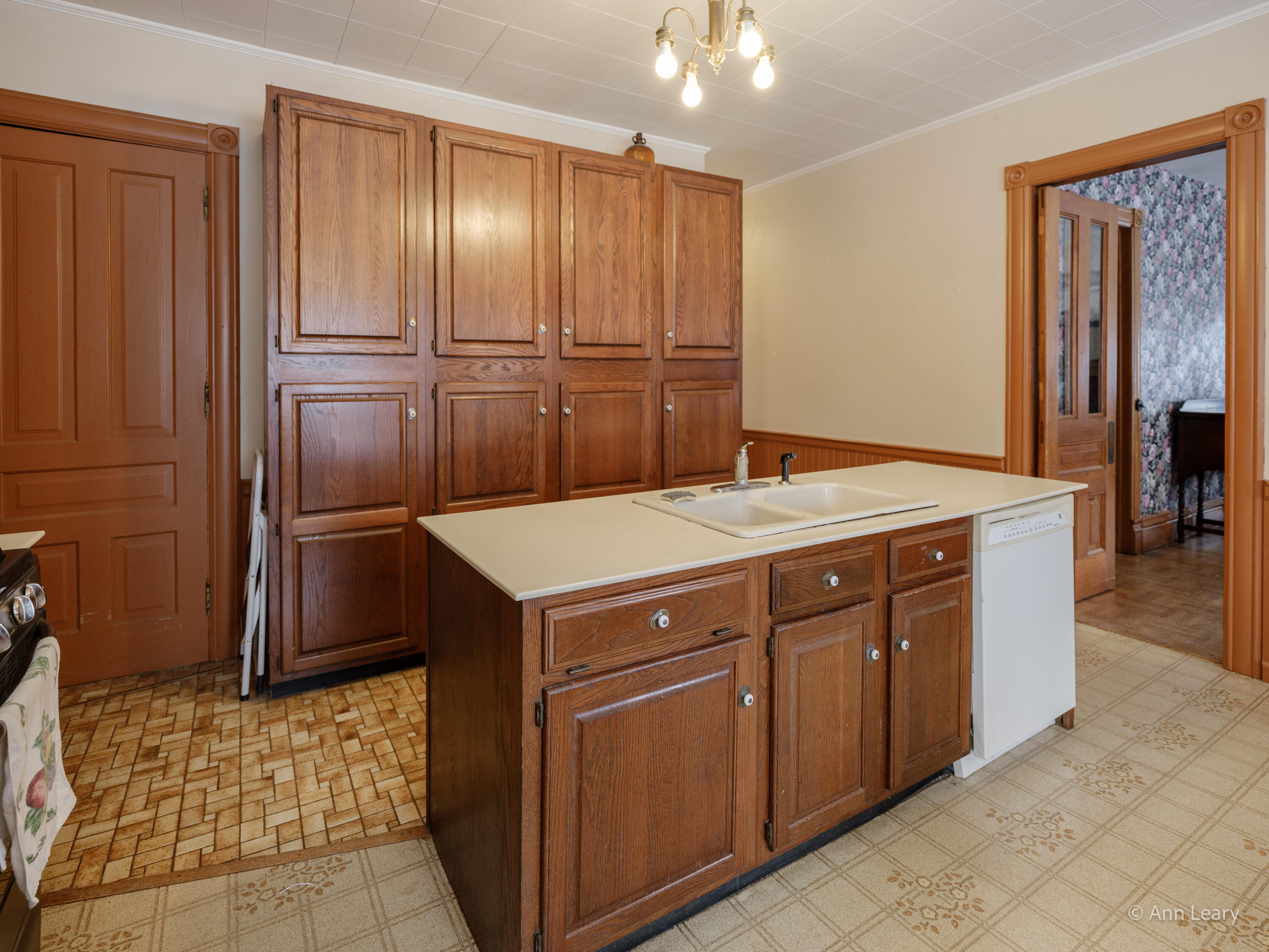 1921 North 9th Street Kalamazoo, MI 49009 - Photo 11 of 30 1921 N 9th St-209