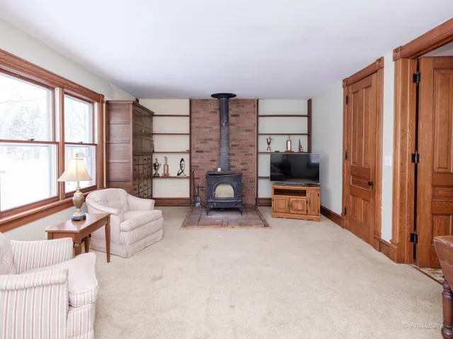 $399,900 | 1921 North 9th Street, Kalamazoo, MI 49009