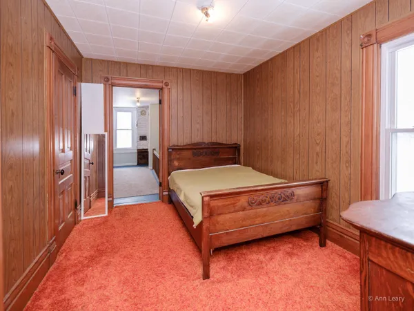 $399,900 | 1921 North 9th Street, Kalamazoo, MI 49009