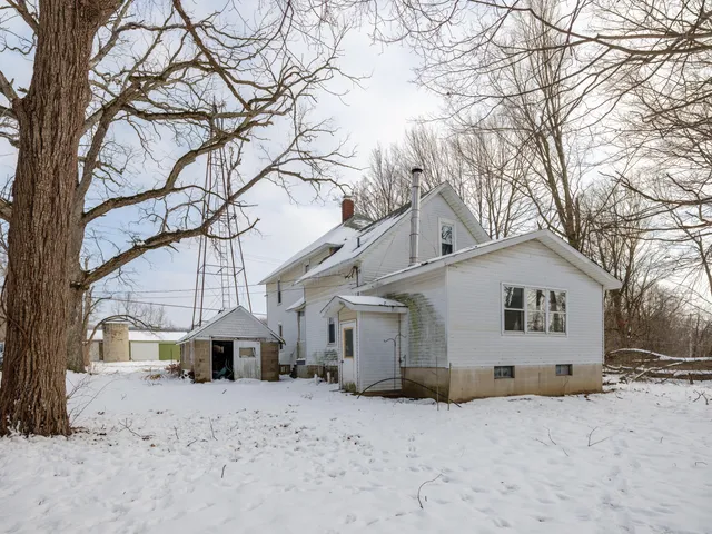 $399,900 | 1921 North 9th Street, Kalamazoo, MI 49009