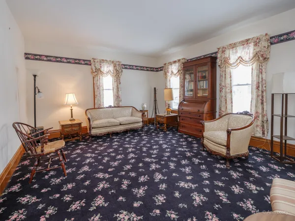 $399,900 | 1921 North 9th Street, Kalamazoo, MI 49009