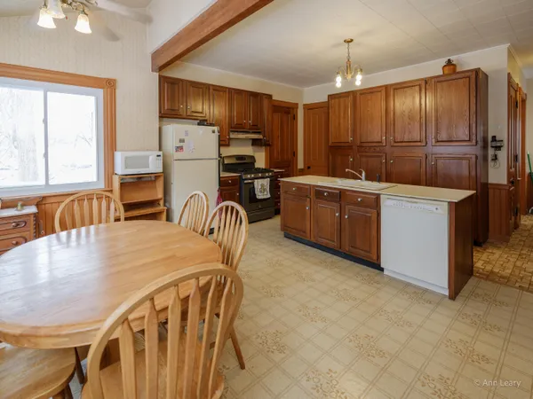 $399,900 | 1921 North 9th Street, Kalamazoo, MI 49009