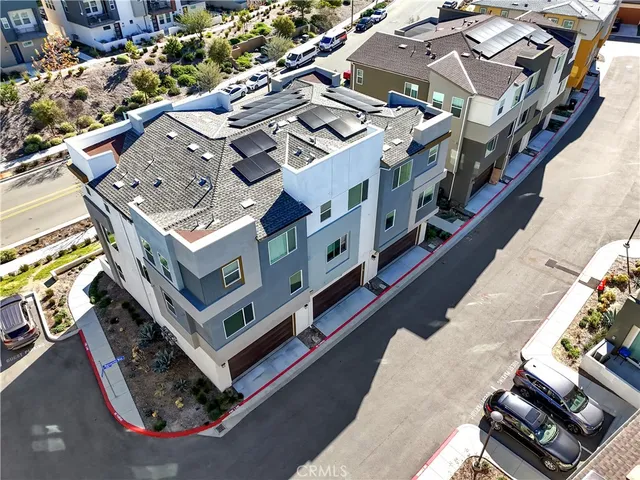 $699,000 | 27582 Manzanita Way, Valencia, CA 91381