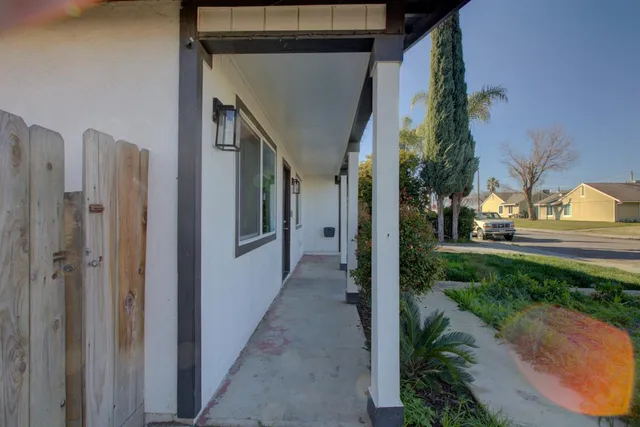 $355,000 | 8822 Globe Avenue, Dos Palos, CA 93620